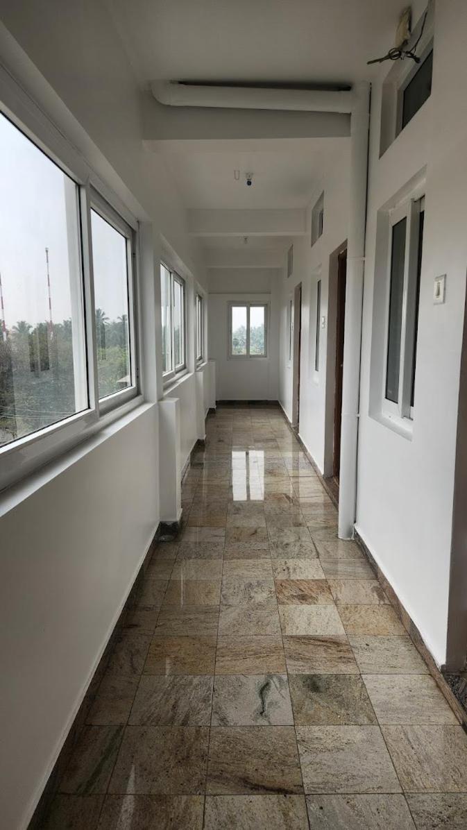 Urc Lodge Perundurai Bagian luar foto